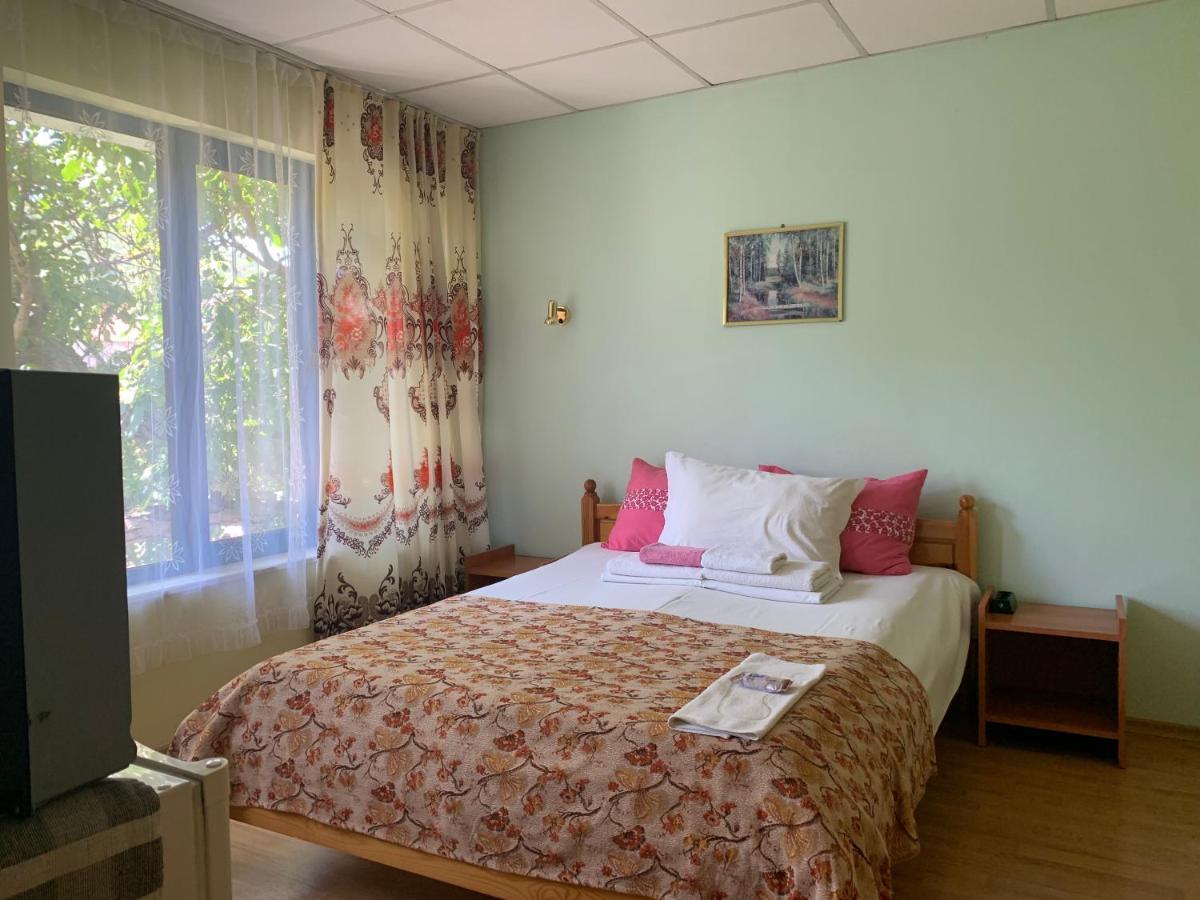 Guest House “Olesya” Obzor Exterior foto